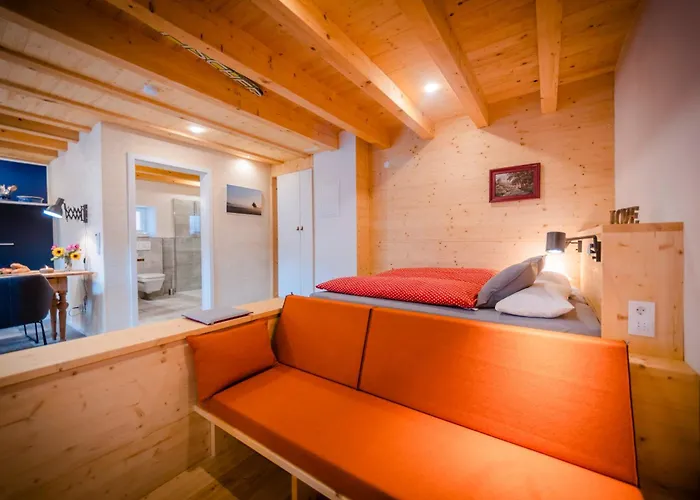 Wohnplatz 52 アパート Inzigkofen